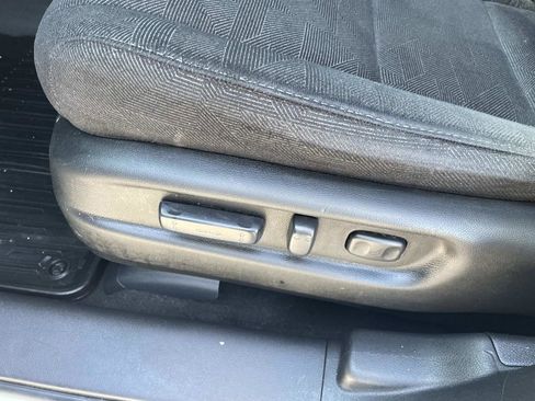 Used 2022 Honda Pilot Sport image 14