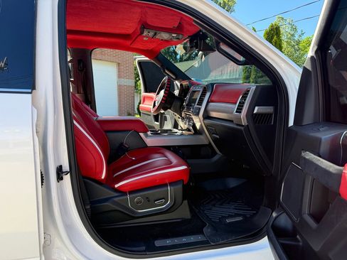 Used 2017 Ford F250 Platinum w/ Platinum Ultimate Package AWD/4WD image 14