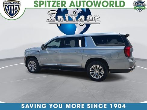 Used 2025 GMC Yukon XL Denali AWD/4WD image 7