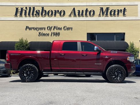 Used 2020 RAM 2500 Laramie AWD/4WD image 4