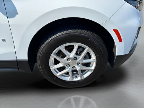 Used 2023 Chevrolet Equinox LT AWD/4WD image 27