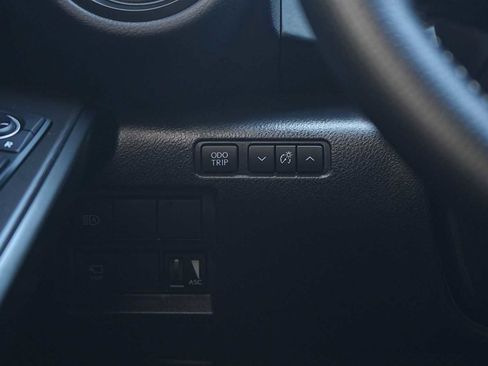 Used 2024 Lexus IS 350 F Sport w/ Navigation Package image 23