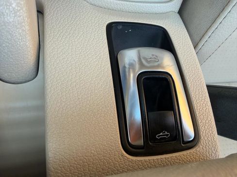 Used 2012 Volkswagen Eos Komfort image 20