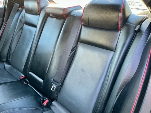 Used 2017 Dodge Charger SE w/ Power Sunroof Group image 25