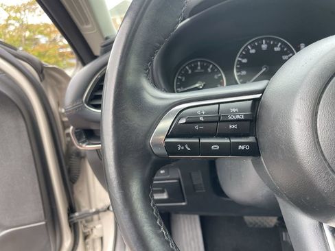 Used 2024 MAZDA MAZDA3 s FWD image 17