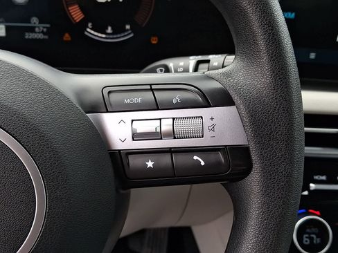 Used 2025 Hyundai Tucson SEL AWD/4WD image 24