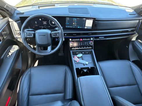 Used 2025 Hyundai Santa Fe Calligraphy image 23