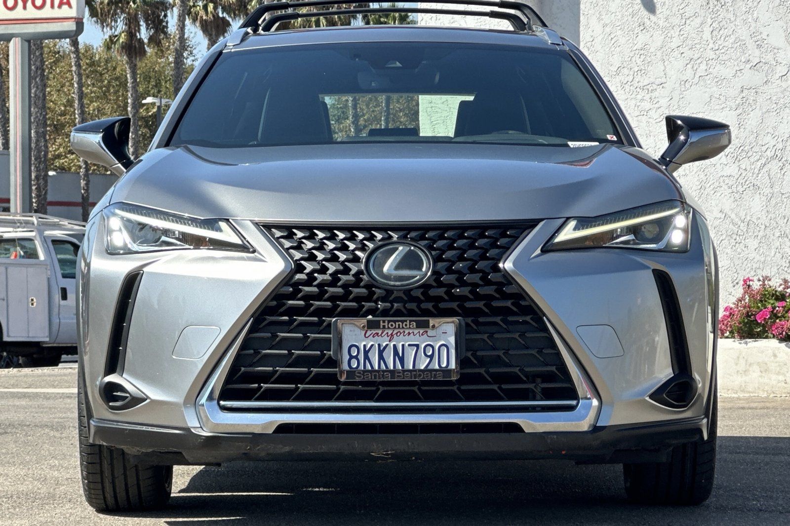 Used 2019 Lexus UX 200 w/ Premium Package FWD image 9