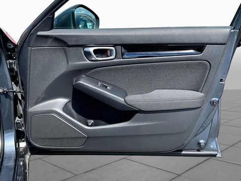 Used 2023 Honda Civic EX image 21