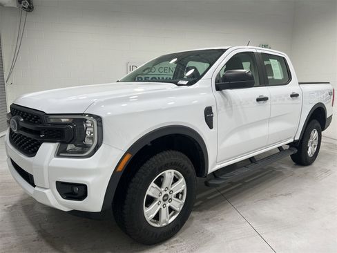 Used 2025 Ford Ranger XL image 4