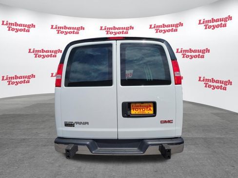 Used 2024 GMC Savana 2500 w/ Driver Convenience Package RWD image 17