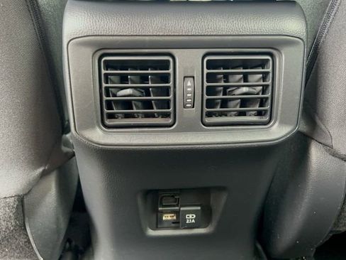 Used 2021 Toyota RAV4 XLE image 16