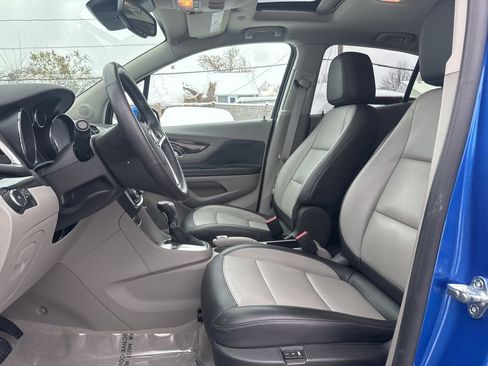 Used 2016 Buick Encore Premium w/ Experience Buick Package image 19