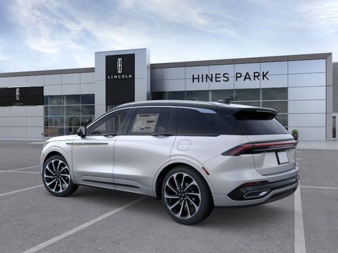 New 2026 Lincoln Nautilus Black Label image 4