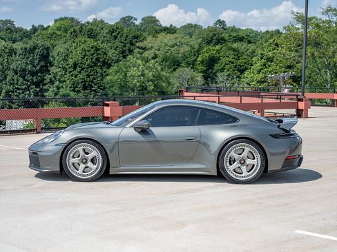 Used 2026 Porsche 911 Carrera GTS RWD image 11