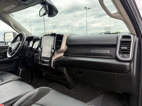 Used 2024 RAM 2500 Laramie AWD/4WD image 17