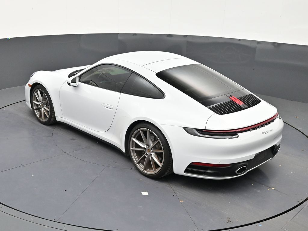 Used 2022 Porsche 911 Carrera RWD image 14