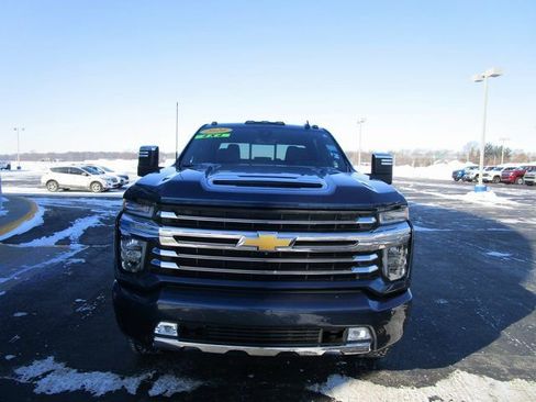 Used 2020 Chevrolet Silverado 2500 High Country image 8