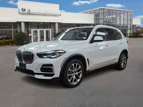 Certified 2022 BMW X5 xDrive40i w/ Premium Package image 1