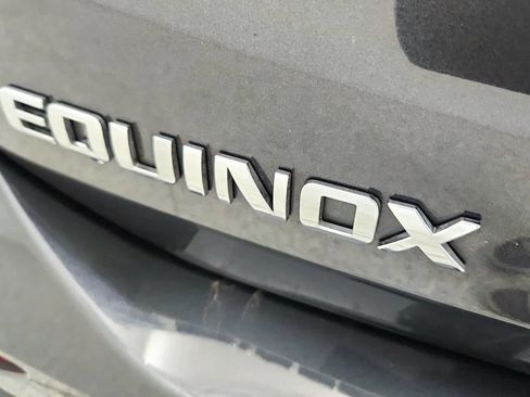 Used 2022 Chevrolet Equinox LT FWD image 34
