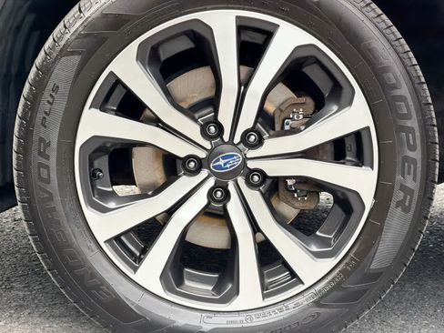 Used 2019 Subaru Forester Limited AWD/4WD image 14