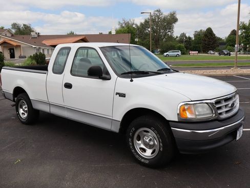 Used 1999 Ford F150 XL image 2