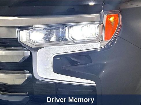 Used 2024 Chevrolet Silverado 1500 High Country w/ High Country Premium Package AWD/4WD image 42