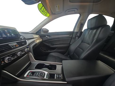 Used 2021 Honda Accord Touring image 10