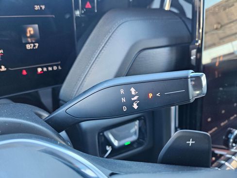 New 2026 GMC Yukon XL Denali w/ Sun & Power Step Package image 21