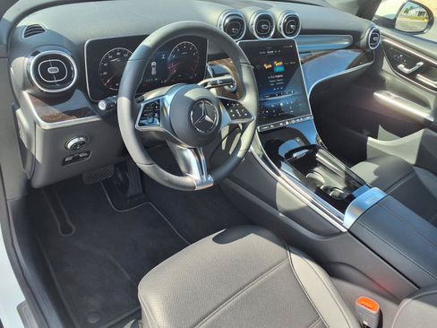 Used 2026 Mercedes-Benz GLC 300 4MATIC image 22