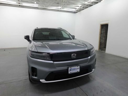 Used 2024 Honda Prologue Touring image 3