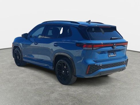 New 2026 Volkswagen Tiguan SE R-Line FWD image 7