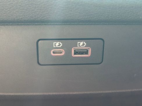 Used 2026 Nissan Frontier SV RWD image 18
