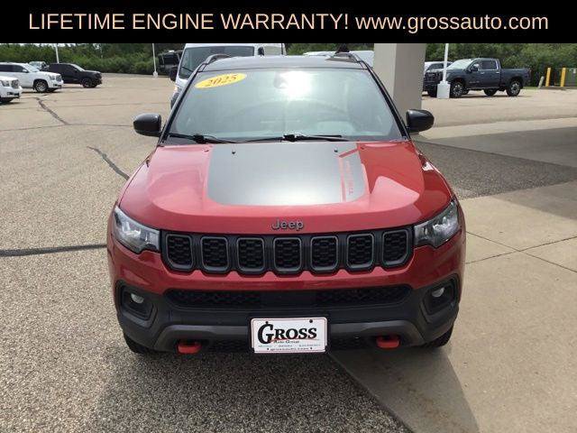 Certified 2025 Jeep Compass Trailhawk AWD/4WD image 4