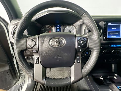 Used 2023 Toyota Tacoma TRD Off-Road image 17