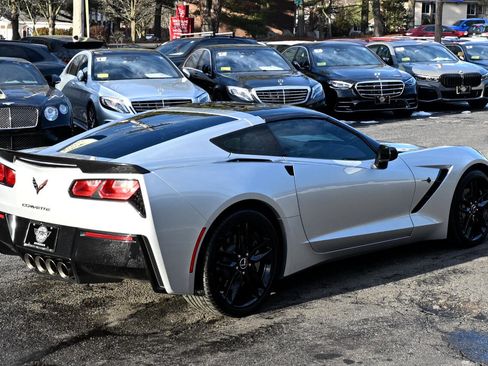 Used 2015 Chevrolet Corvette Stingray Coupe w/ 2LT Preferred Equipment Group image 10