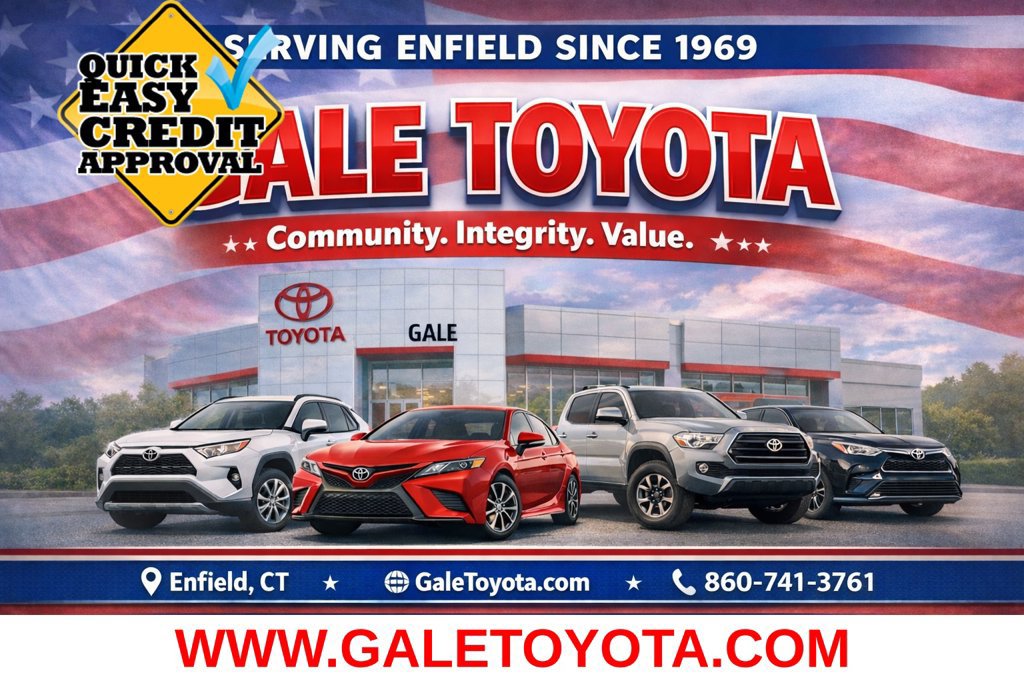 Used 2021 Toyota Highlander XLE AWD/4WD image 2