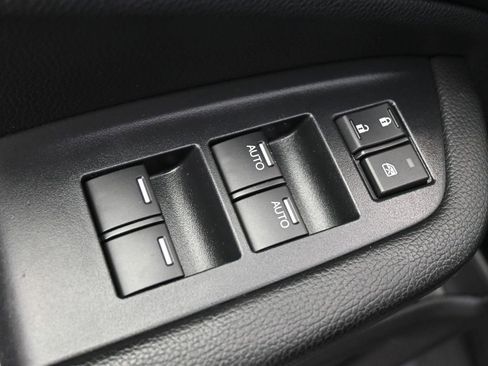 Used 2021 Honda Pilot Touring image 4