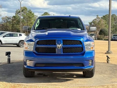 Used 2019 RAM 1500 Express w/ Express Value Package image 2