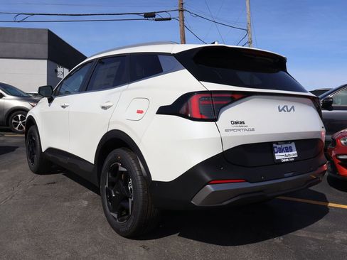 New 2026 Kia Sportage EX image 5