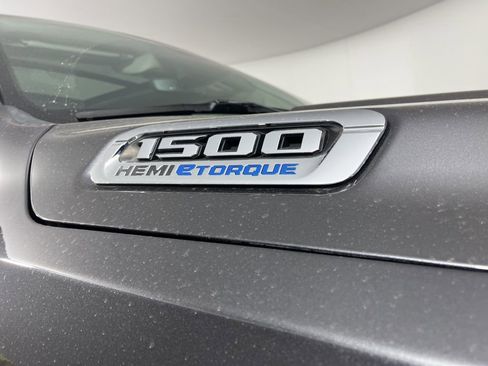 Used 2022 RAM 1500 Laramie w/ Laramie Southwest Edition image 8