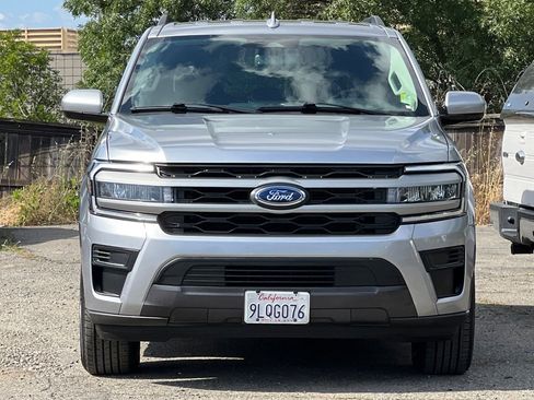 Certified 2024 Ford Expedition XLT AWD/4WD image 10