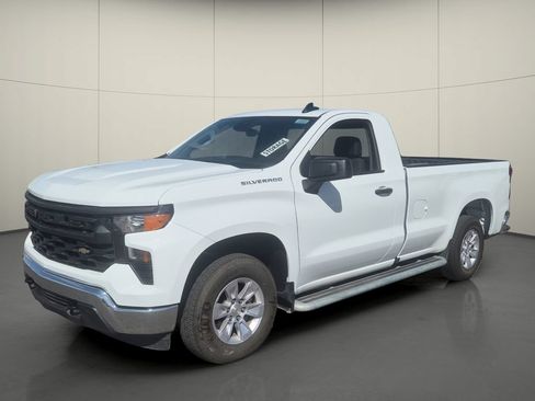 Used 2025 Chevrolet Silverado 1500 W/T RWD image 4