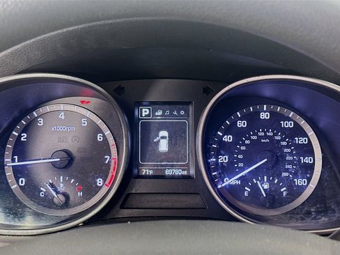 Used 2017 Hyundai Santa Fe Sport FWD image 12