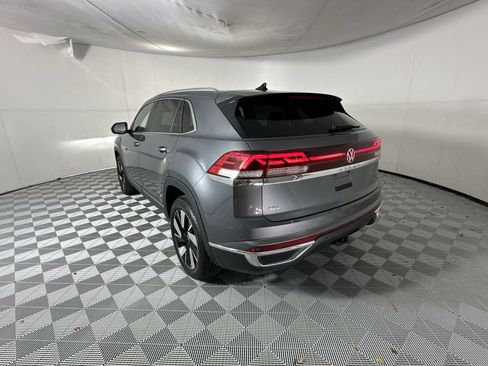 Used 2025 Volkswagen Atlas Cross Sport SEL AWD/4WD image 6
