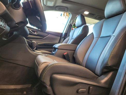 Certified 2025 Subaru Ascent Onyx Edition w/ Popular Package #2 image 7