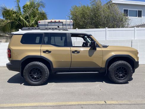 Used 2025 Toyota Land Cruiser w/ Premium Package AWD/4WD image 2