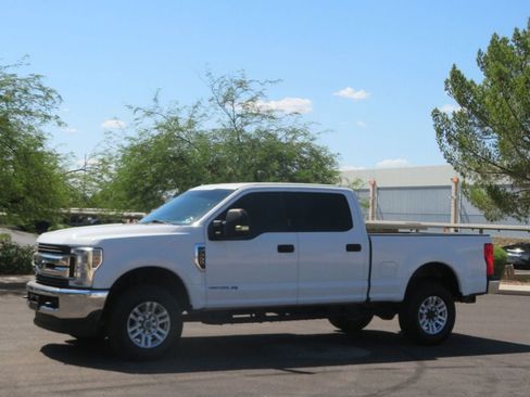 Used 2019 Ford F250 XLT AWD/4WD image 1