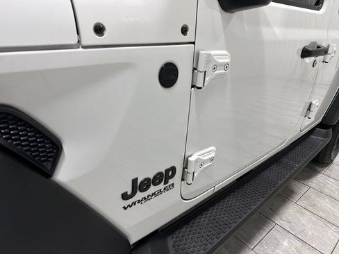 Used 2021 Jeep Wrangler Unlimited Sport AWD/4WD image 33