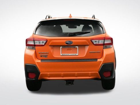 Used 2019 Subaru Crosstrek 2.0i Premium w/ Eyesight System image 4